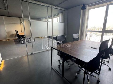 комерційна за адресою Ділова вул. (Димитрова), 2-Б