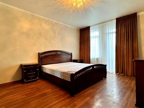 квартира по адресу Львовская ул., 22