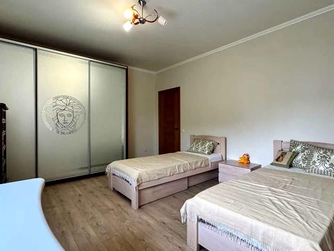 квартира за адресою Олександрівська вул., 1