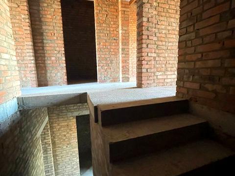 будинок за адресою Сергія Голубєва