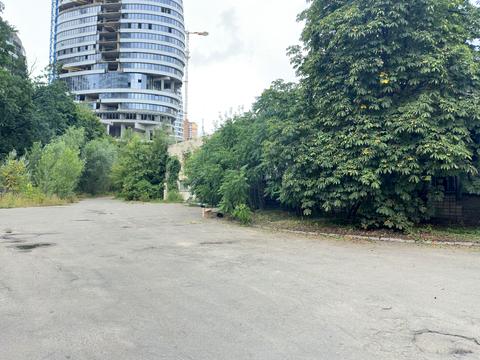 коммерческая по адресу Старонаводницкая ул., 13