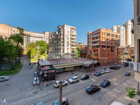 квартира за адресою Дмитрівська вул., 75