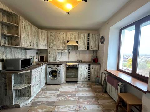 квартира за адресою Малко-Тирнівська вул., 75