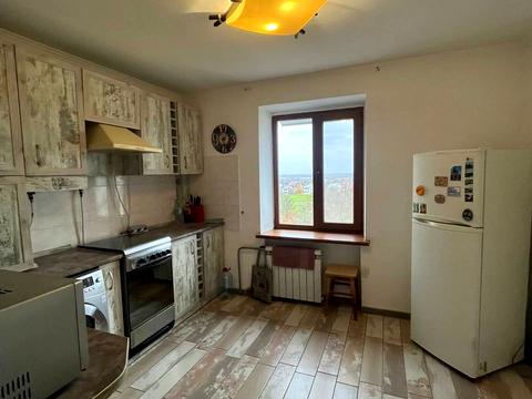 квартира за адресою Малко-Тирнівська вул., 75