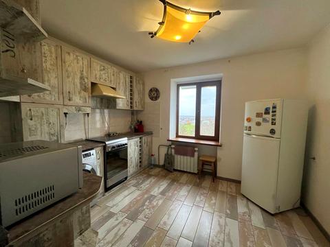 квартира за адресою Малко-Тирнівська вул., 75