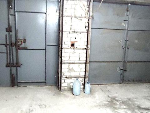 комерційна за адресою Котельниківська вул., 17