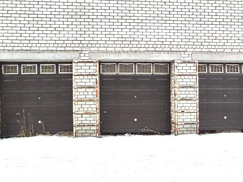 комерційна за адресою Котельниківська вул., 17