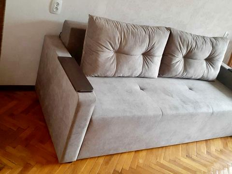 квартира за адресою Київ, Микільсько-Ботанічна вул., 17/4