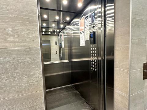 квартира по адресу Calle Dilova ул. (Димитрова), 1/2