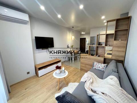 квартира за адресою Дніпровська набережна вул., 17В