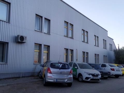 комерційна за адресою Кирилівська вул. (Фрунзе), 47-Б