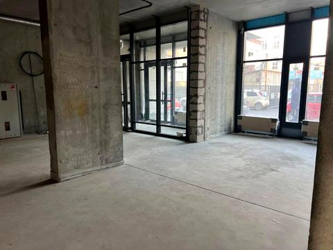 коммерческая по адресу Севастопольская пл., 76