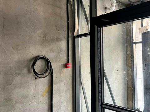 коммерческая по адресу Севастопольская пл., 76