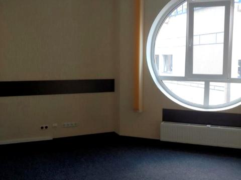 коммерческая по адресу Кловский спуск, 7