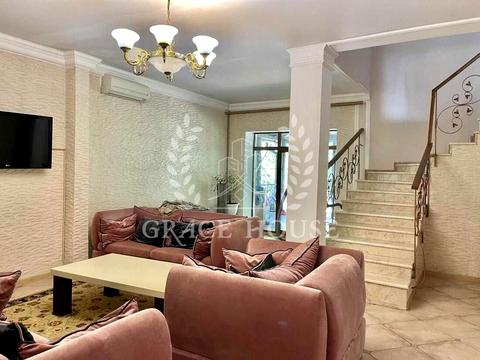 будинок за адресою Лугова вул.