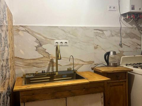 квартира по адресу Ивана Пулюя ул., 10