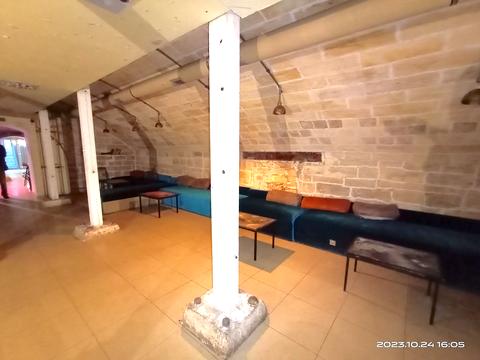 комерційна за адресою Бунина, 33