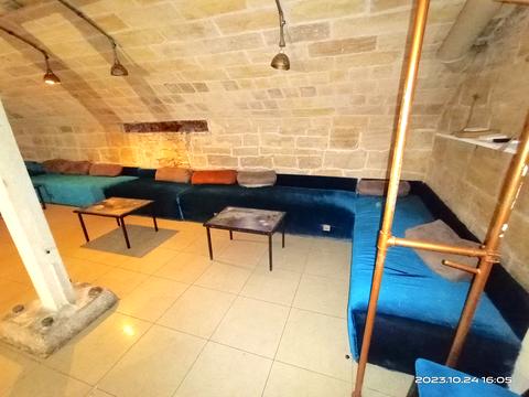 комерційна за адресою Бунина, 33