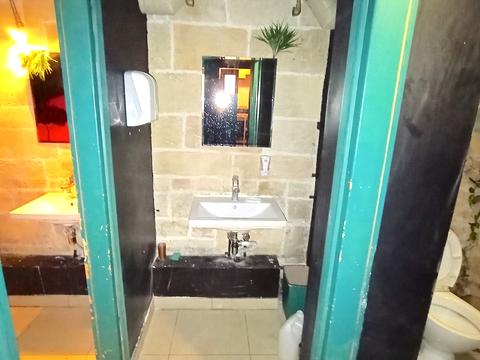 комерційна за адресою Бунина, 33