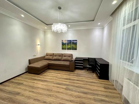 квартира по адресу Кирилло-Мефодиевская ул., 2