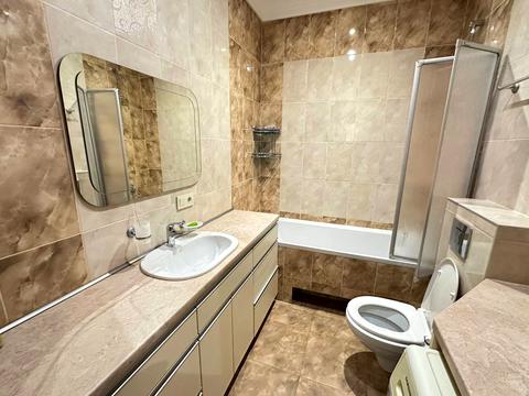 квартира по адресу Кирилло-Мефодиевская ул., 2