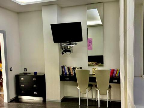 квартира за адресою Академіка Чекмарьова вул., 2