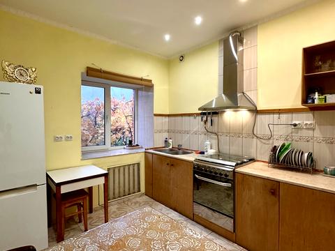 будинок за адресою 5 Лінія вул., 69