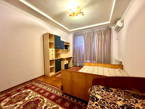 будинок за адресою 5 Лінія вул., 69