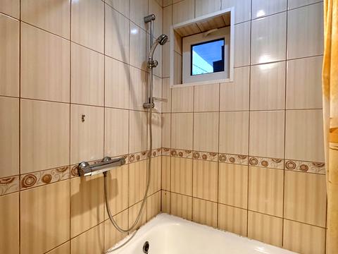 будинок за адресою 5 Лінія вул., 69