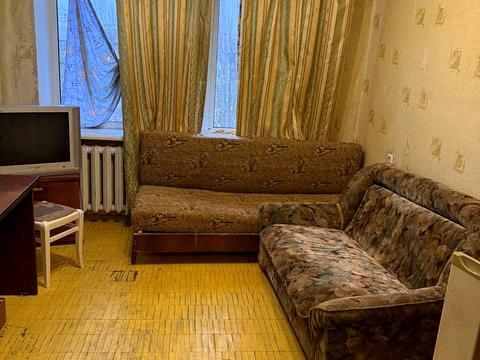 кімната за адресою Космічна вул., 5