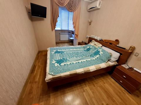 квартира по адресу Дмитрия Яворницкого просп. (Карла Маркса), 70-А