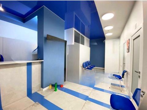 комерційна за адресою Ризька вул., 73-Г