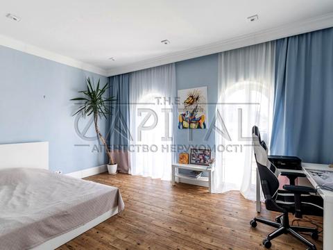 будинок за адресою Київська вул., 10