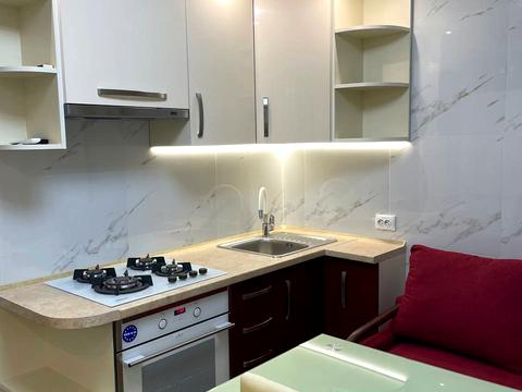 квартира за адресою Гайдамацька вул. (Марфи Струтинської), 13-Б