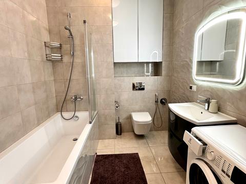 квартира по адресу Джона Маккейна ул. (Кудри Ивана), 7