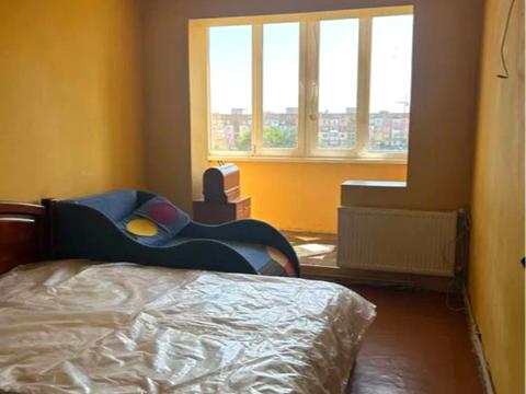 квартира за адресою Перемоги просп., 12