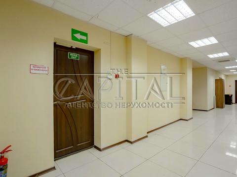 комерційна за адресою Жилянська вул., 101