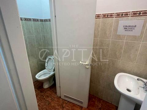 комерційна за адресою Січових Стрільців вул. (Артема), 77