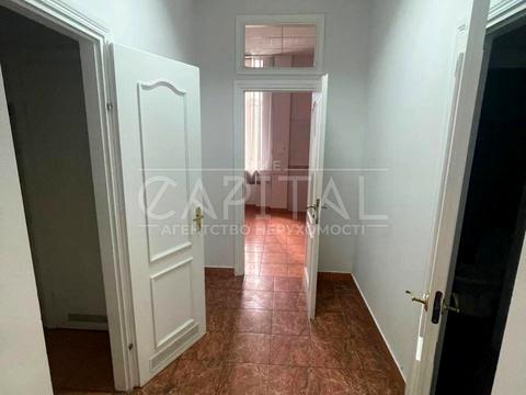 комерційна за адресою Січових Стрільців вул. (Артема), 77