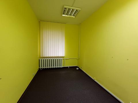 комерційна за адресою Драгоманова вул., 31-В