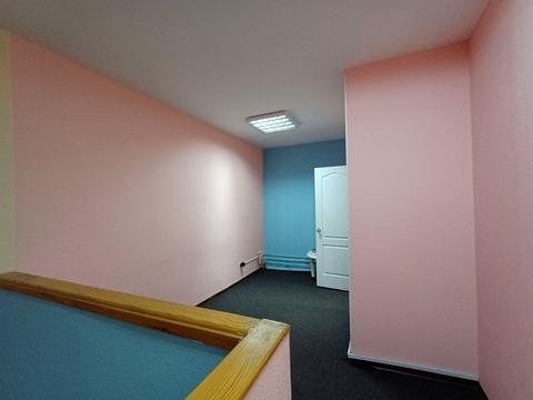 комерційна за адресою Драгоманова вул., 31-В