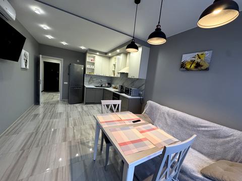 квартира за адресою Дніпровська набережна вул., 18-А