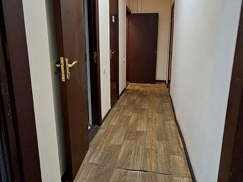 комерційна за адресою Хрещатик вул. (Kreschatic), 44А