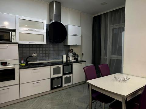 квартира по адресу Старопортофранковская ул., 79