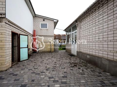 будинок за адресою Сім'ї Сидоренків вул.