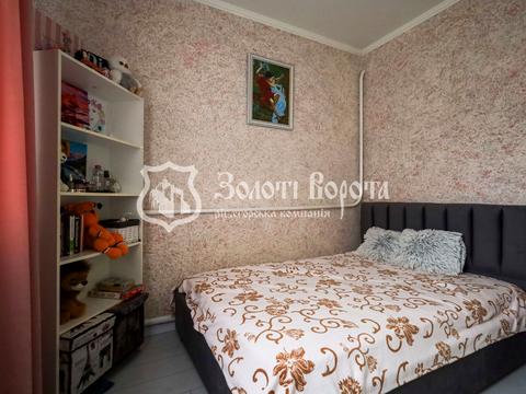 будинок за адресою Сім'ї Сидоренків вул.