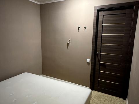 квартира за адресою Академіка Александрова вул., 3