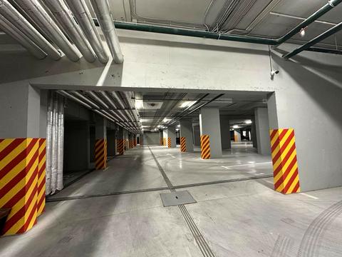 паркоместо по адресу Князя Романа Мстиславича ул. (Генерала Жмаченка), 22