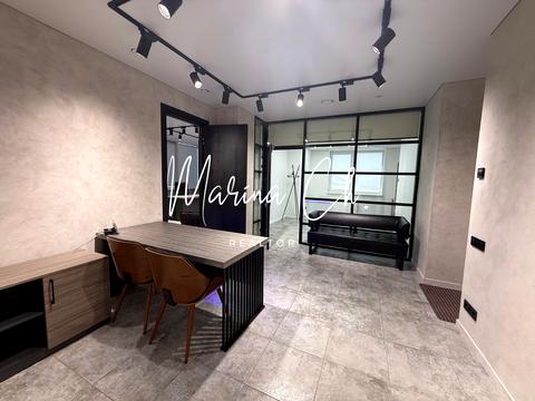 комерційна за адресою Королеви Єлизавети ІІ вул. (Глинки), 7