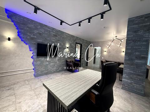 комерційна за адресою Королеви Єлизавети ІІ вул. (Глинки), 7